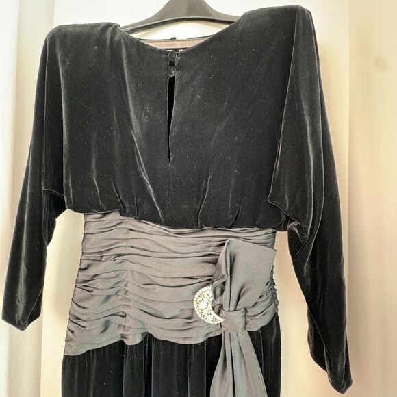 VTG 80s A.J. Bari Dress  Silk, Rayon, Velvet, Cinch Waist, Rhinestone Bow, SZ 6 - Picture 4 of 9